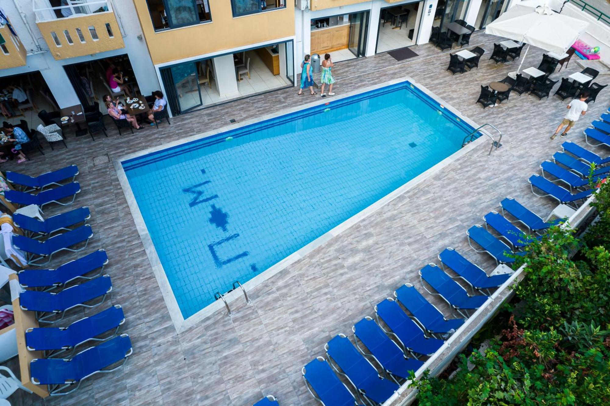 Pela Maria Hotel (Adults Only) Chersonissos Buitenkant foto