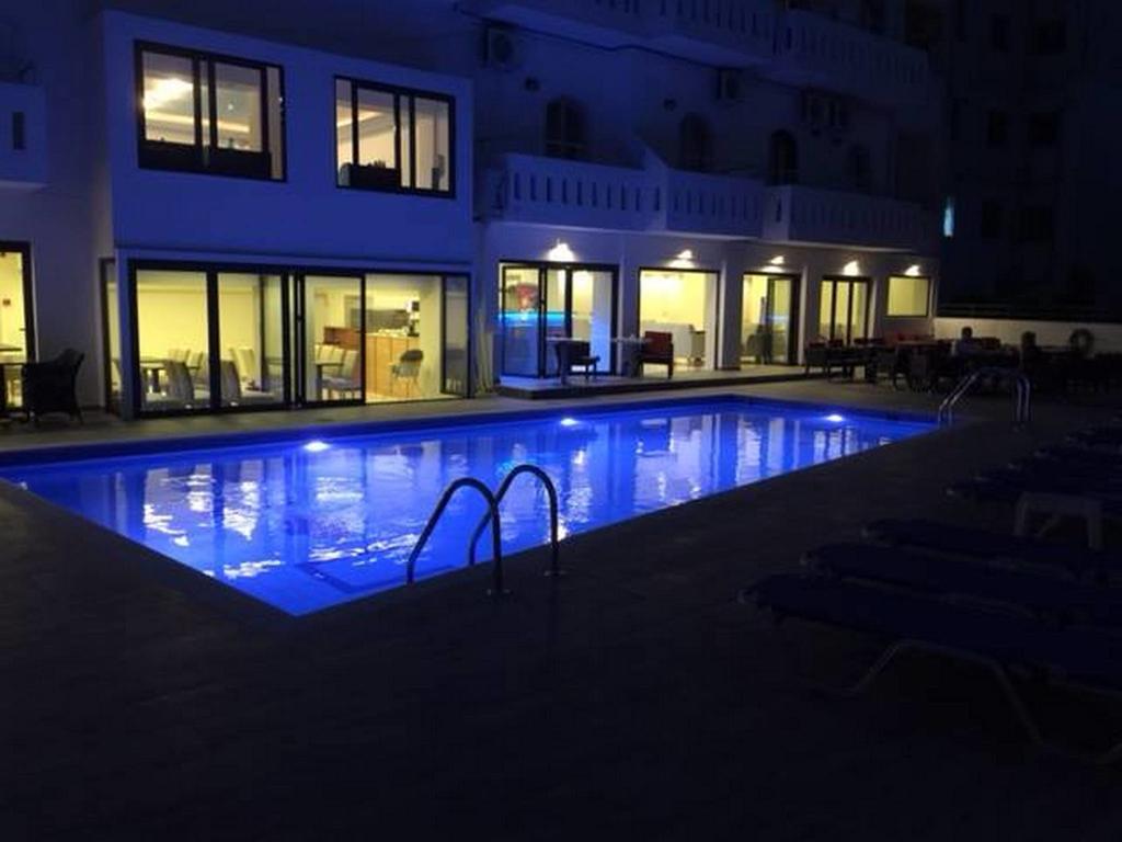 Pela Maria Hotel (Adults Only) Chersonissos Buitenkant foto